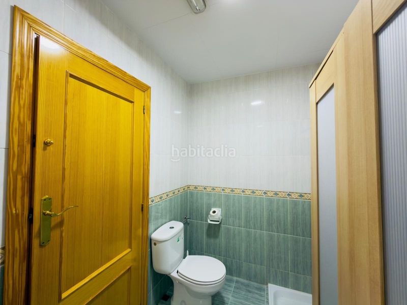 Foto b1f3f940-a356-4481-b849-f561a0fe9052. Local comercial a Llosa de Ranes