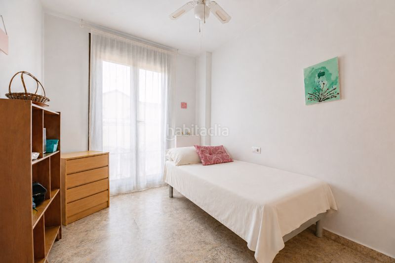 Foto fef12974-b431-4b63-a348-b97677e8f616. House with parking in Massamagrell