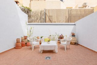 Casa  Maestro rodrigo. Espectacular adosado actualizado con garaje doble, terrazas y bu