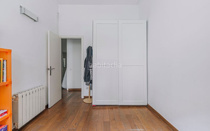Foto a96e3696-c18a-49ba-b40b-8ac79a75e755. Pis amb calefacció a Vila de Gràcia Barcelona