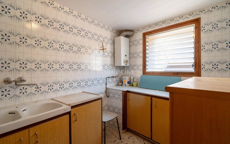 Foto 0d9a1158-2744-427f-9bce-c03f306e6df9. Casa amb aparcament a Vallmoll