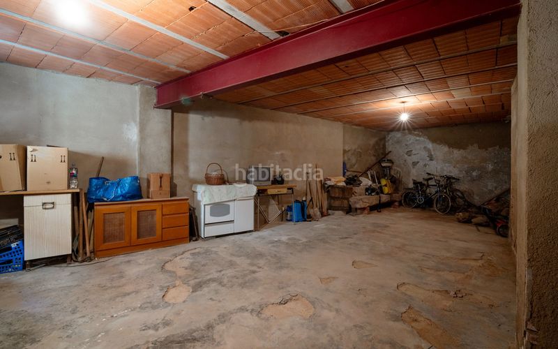 Foto 37bec351-f468-4915-9da8-7dbfd4f65e56. Casa amb aparcament a Vallmoll