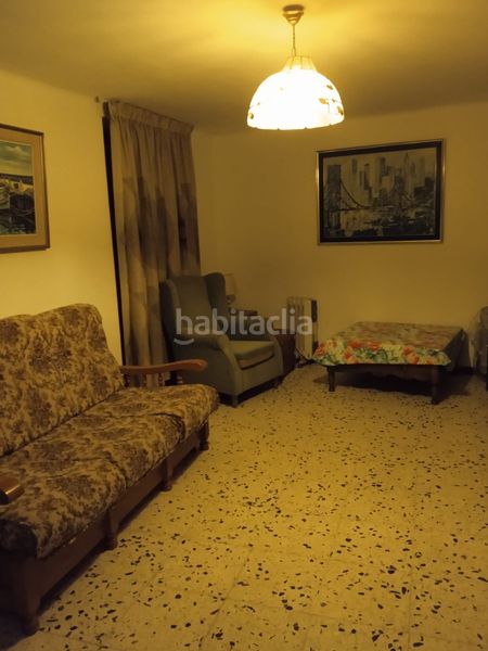 Foto 4597c799-d819-4729-aeb4-f8563574328b. Casa amb aparcament a Vallmoll