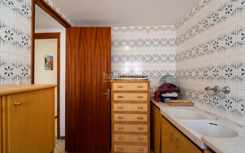 Foto 45a1e059-c374-46e9-877f-f76a068c8245. Casa amb aparcament a Vallmoll