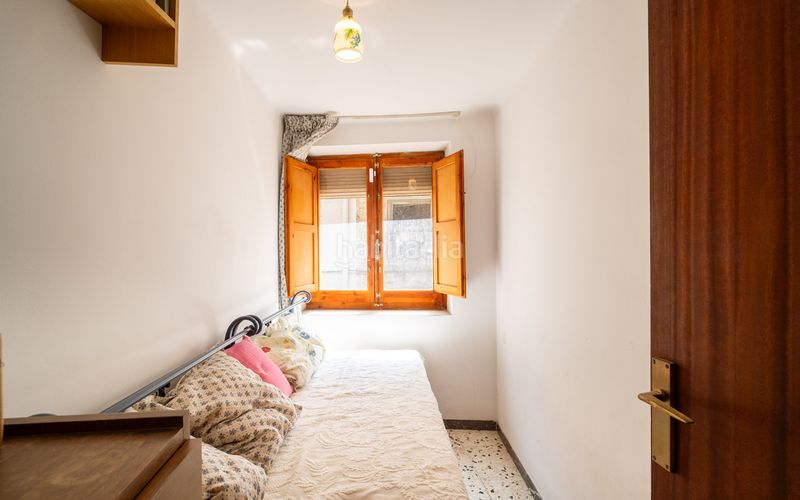 Foto 9c57f235-881e-4e92-ad24-92cdcab81a51. Casa amb aparcament a Vallmoll