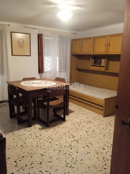 Foto eda63b5c-f9e6-48b6-ab7c-b1a3c7cde6b1. Casa amb aparcament a Vallmoll
