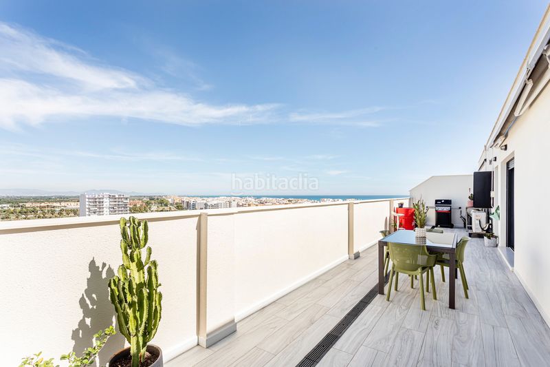 Foto a6553f3e-e623-44b4-a65b-5b24522baf72. Àtic amb calefacció aparcament piscina a Moncófar Playa Moncofa