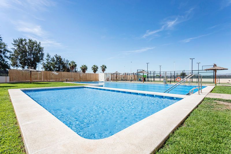 Foto a9d271a6-03ed-4306-adfa-4809c3d7efad. Àtic amb calefacció aparcament piscina a Moncófar Playa Moncofa