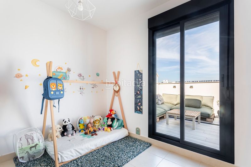 Foto f6aec66b-ade4-4b3c-a9f7-0b63348df001. Àtic amb calefacció aparcament piscina a Moncófar Playa Moncofa