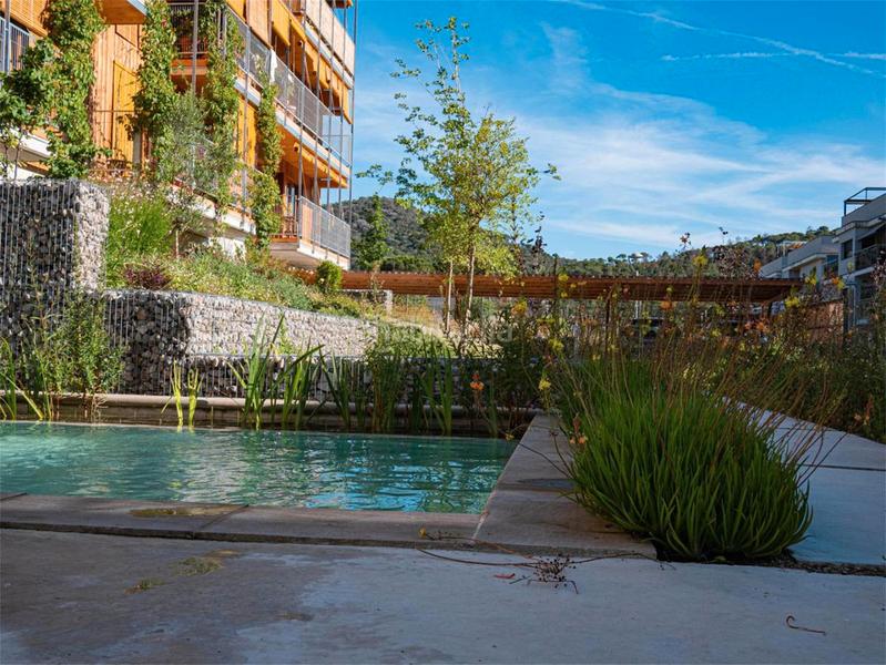 Foto b220d87c-d1a5-45b7-b348-03959aaf1926. Promoción Bosc del Maresme 2 Ecoviviendas en Dosrius. Edificio viviendas de obra nueva