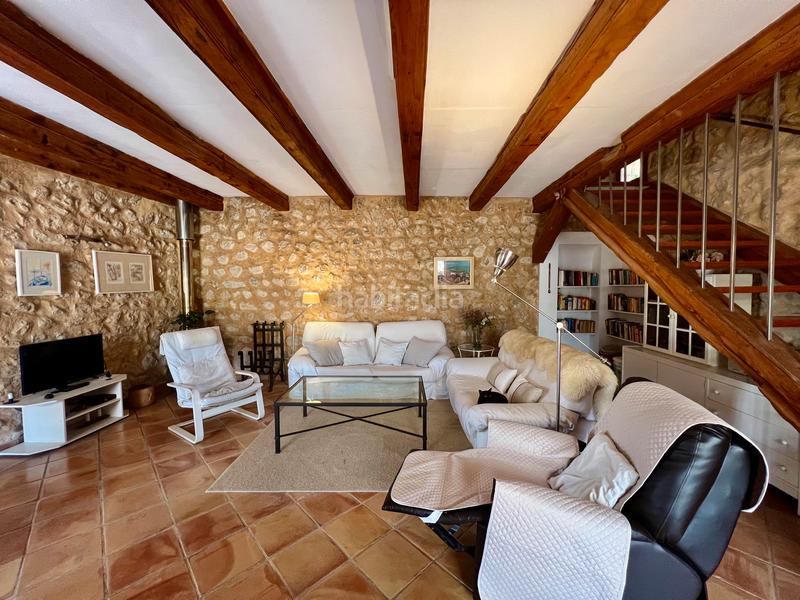 Foto e8e4cf5a-bea7-45bc-a32a-0a6bd7b1a892. Bauernhof mit parking in S´Arracó Andratx