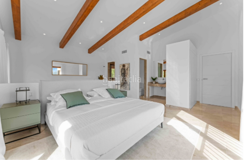 Foto 5f88eec3-c7a3-469b-9a6f-87440efe4503. Chalet en port d´Andratx Andratx