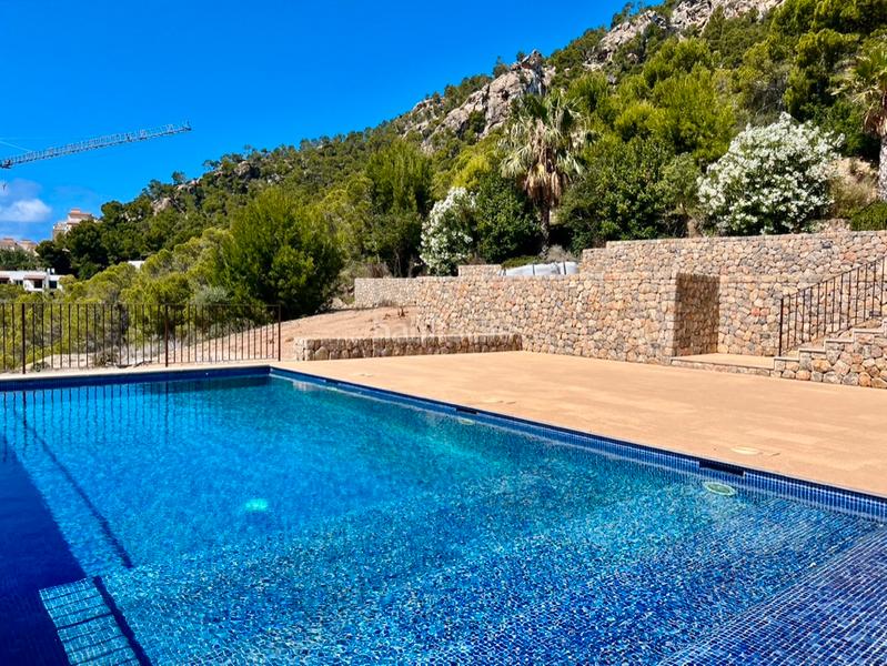 Foto 2cccc428-beb9-4829-bf1b-d13b45fd9e6a. Xalet amb calefacció aparcament piscina a port d´Andratx Andratx