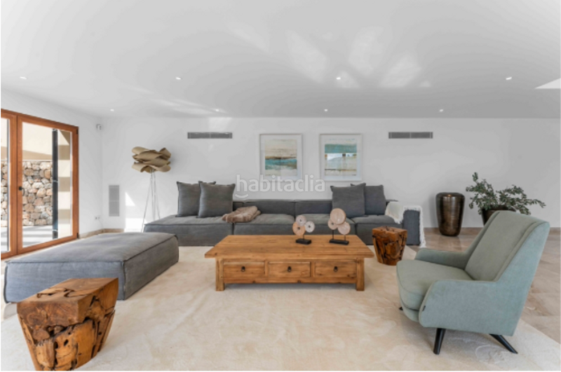 Foto 974b355a-da7c-4950-9d2e-b04dc862e3ca. Xalet amb calefacció aparcament piscina a port d´Andratx Andratx