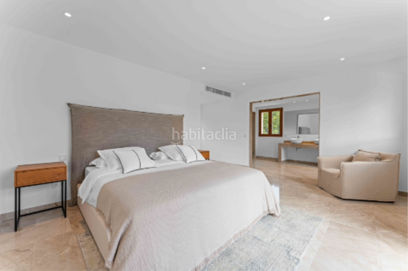 Foto f9376a5e-bd40-4ff0-8d55-5a62520e527a. Xalet amb calefacció aparcament piscina a port d´Andratx Andratx