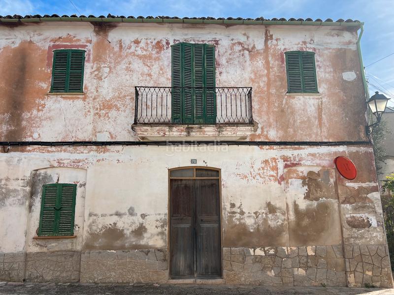 Foto dd036032-2c3e-4c7d-b9ec-f611a9711b93. Casa adossada amb aparcament a Andratx Andratx