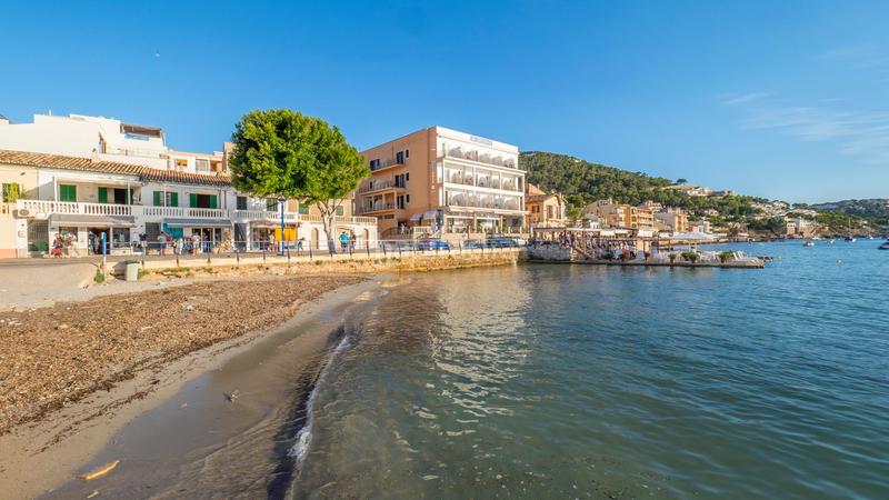 Foto d0d1b548-db8d-43a1-b84d-a538cd6a8151. Lloguer casa amb calefacció a port d´Andratx Andratx