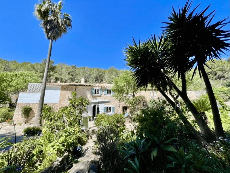 Foto 03b4fe7a-5fc6-4eb9-b62d-a43c025ed986. Country house with heating parking pool in Andratx Andratx