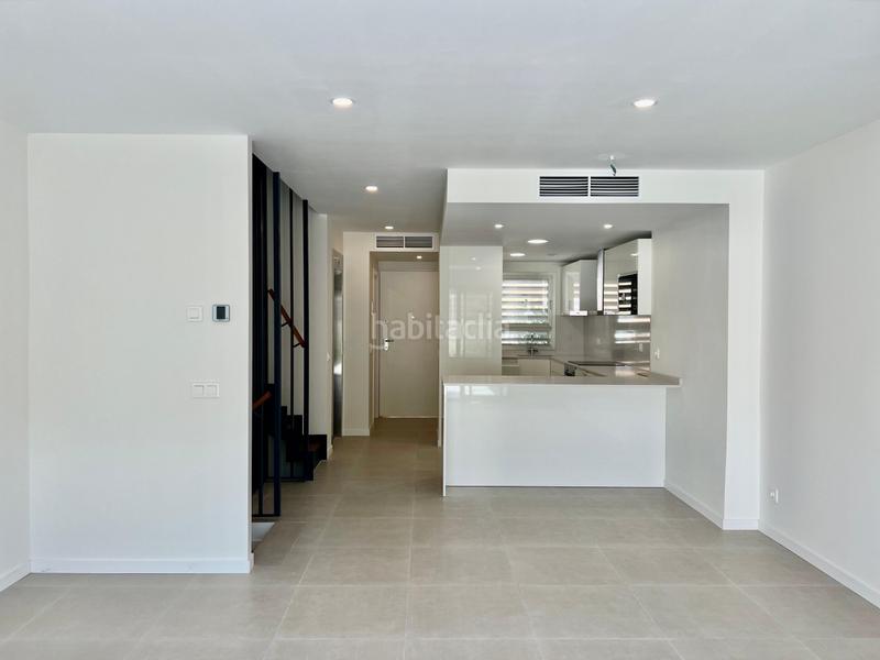 Foto efad40df-ed95-43f3-b261-6c9f7a7e3869. Alquiler casa adosada lujoso y centrico adosado en Andratx