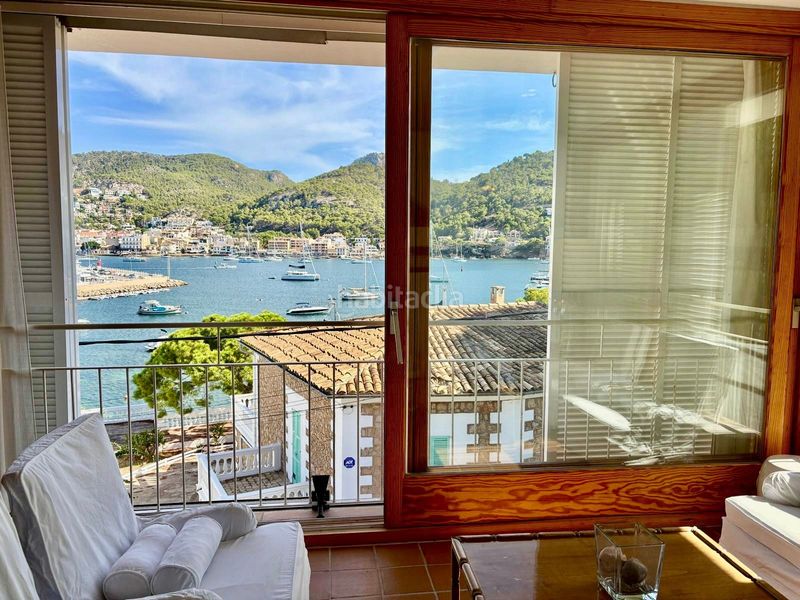 Foto b8bdd95a-70e2-47d3-bc75-707cb65e54e1. Lloguer àtic amb aparcament a port d´Andratx Andratx