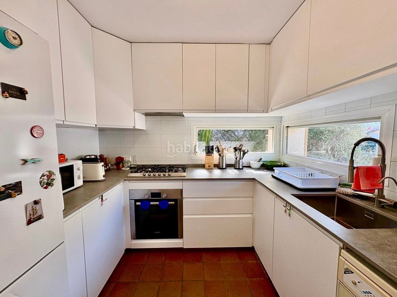 Foto cc187e75-ec53-4fe9-a6c2-a2b349774736. Lloguer àtic amb aparcament a port d´Andratx Andratx