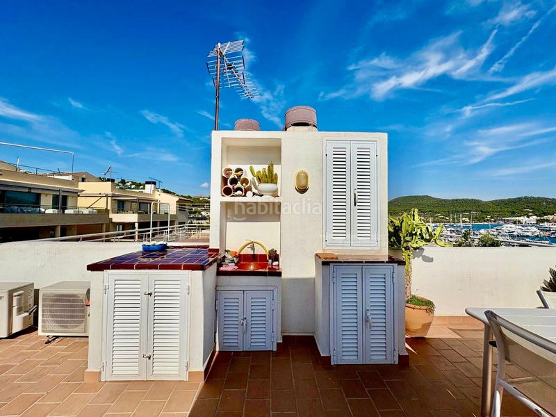 Foto fe2a224c-344b-4262-a99c-ce6419ce0071. Lloguer àtic amb aparcament a port d´Andratx Andratx