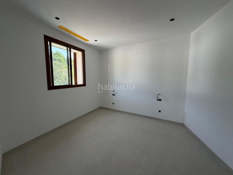 Foto 64cb219c-abac-423e-8886-36e26a2abc15. Casa adossada amb aparcament a Andratx Andratx