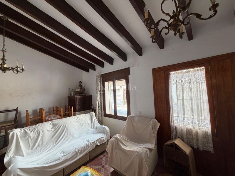 Foto a2e37199-682e-49bb-a5c8-d7bc5993571b. Casa amb aparcament a port d´Andratx Andratx