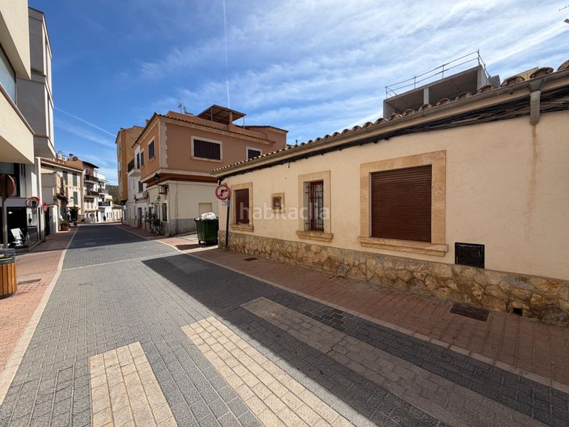 Foto a98b567f-f47f-47e4-bb30-9021fd22ab73. Casa amb aparcament a port d´Andratx Andratx