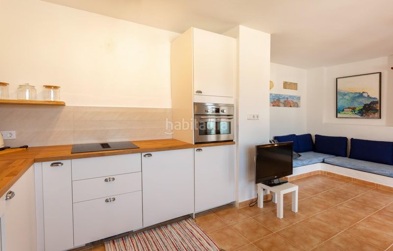 Foto 6d2aac6e-28ec-40ca-a3e1-7adc14189a77. Apartament amb aparcament a Sant Elm Andratx