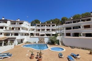 Foto 1d7c662a-1148-4f03-869c-8d6f21397814. Apartament amb piscina a Sant Elm Andratx