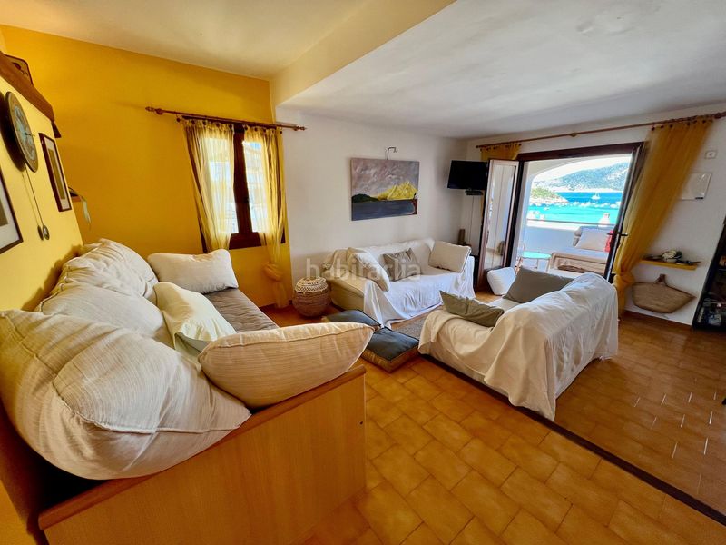 Foto 3abf7618-5437-4eb4-9677-3076c0e31531. Apartament amb piscina a Sant Elm Andratx