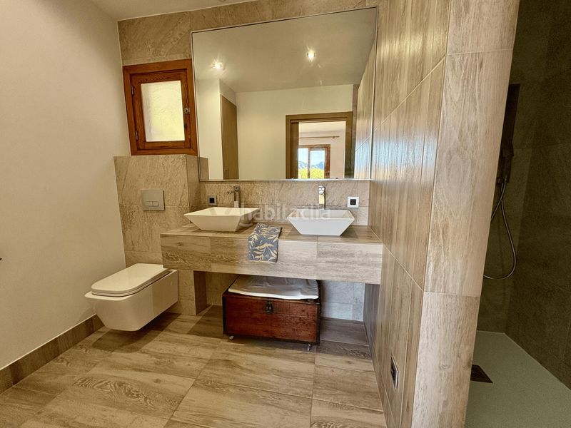 Foto 4430d335-903f-4cc2-800d-a992080b8cc1. Location duplex avec piscine dans Sant Elm Andratx