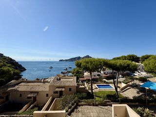Rent Duplex in Sant Elm. Dúplex con vistas al mar