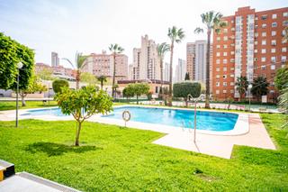 Apartament a Juzgados - Plaza de Toros. Piso luminoso en el centro de benidorm