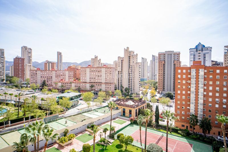 Foto 2885f146-b891-434d-808c-30a4e479a838. Apartament amb piscina a Juzgados - Plaza de Toros Benidorm