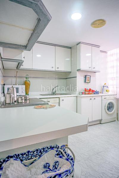 Foto 57b260f0-8444-465c-9761-c1f25a61403a. Piccolo appartamento con piscina in Playa Levante Benidorm