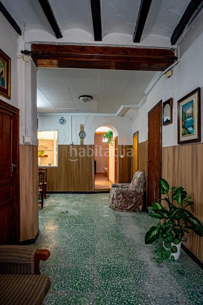 Foto b7b78e61-b9d4-4305-a0db-8bbbf31647d9. Masia a Bolulla