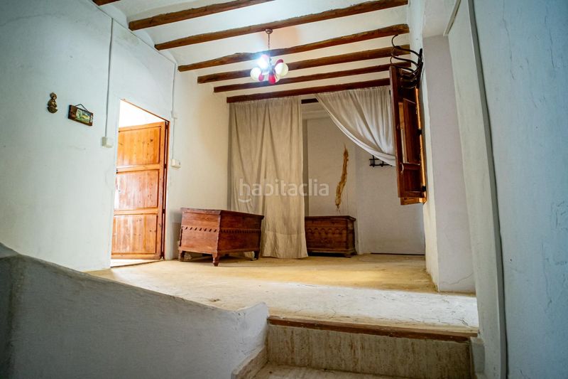 Foto f7e36f8f-eae8-497f-85e9-1b59611f163f. Masia a Bolulla