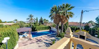 Xalet a San Rafael - Nucia Park. Gran casa con vistas al mar en la nucia