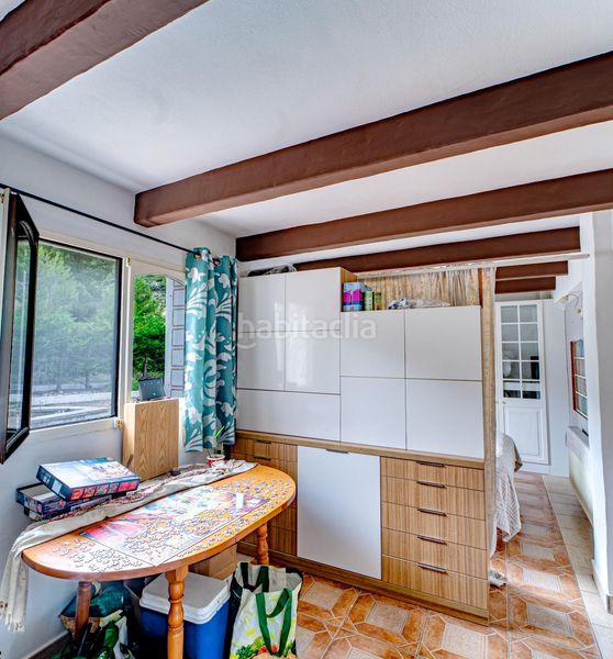 Foto b39e8113-f71a-4648-be77-d5e534854496. Casa con parcheggio in Confrides