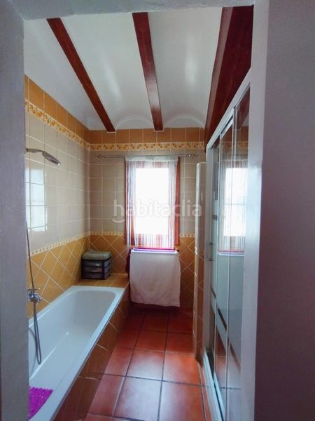 Foto 59c93678-33ec-4b8c-9a42-d45d1b66afb0. Casa amb aparcament a Pueblo-Ubanizaciones Alfàs del Pi (l´)