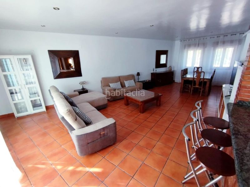 Foto 86fc2629-ef18-4b1d-b454-d0d8cb312a37. Casa amb aparcament a Pueblo-Ubanizaciones Alfàs del Pi (l´)