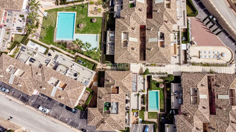 Foto 5b0d5ae8-728d-4c25-9485-4da81ab399b6. Duplex with heating parking pool in La Viña-Montemar-San Jaime Benissa