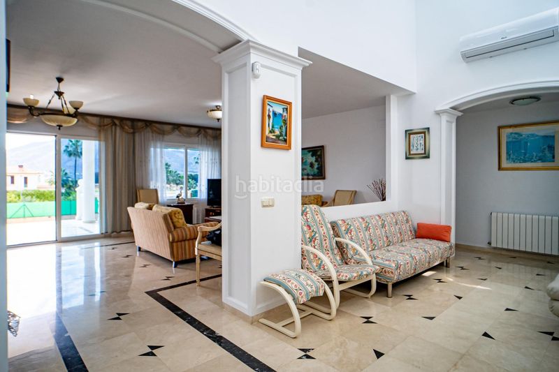 Foto 2582d418-43dd-4f32-b0de-6b9d8bd2ff5f. Xalet amb aparcament piscina a Pueblo-Ubanizaciones Alfàs del Pi (l´)