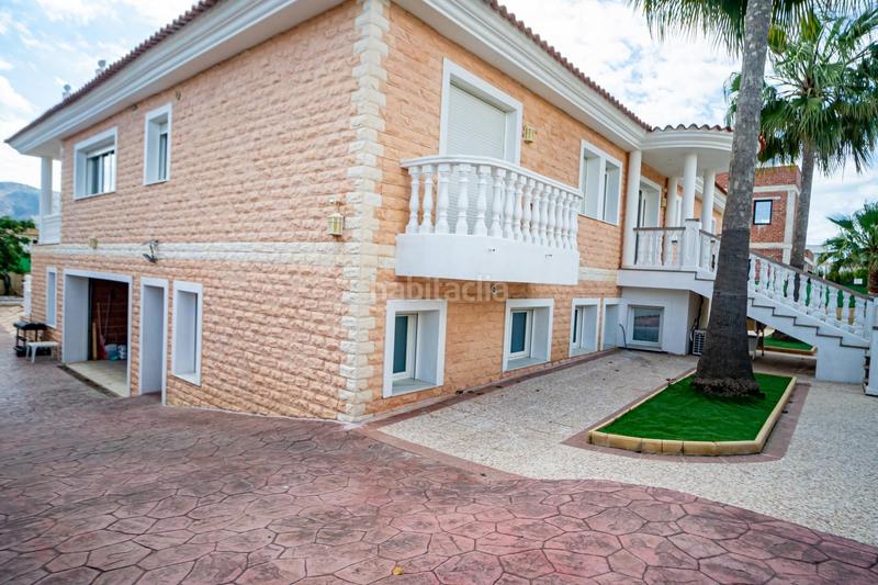 Foto 562c8cc6-589a-44a8-b861-1ce8353f7a1b. Chalet con riscaldamento parcheggio piscina in Pueblo-Ubanizaciones Alfàs del Pi (l´)
