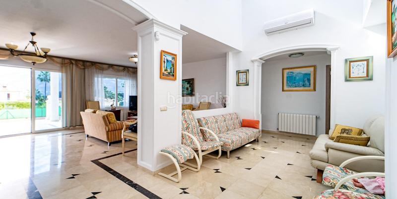 Foto a0d9682c-a388-4b05-8575-bd59b00bbca7. Chalet con riscaldamento parcheggio piscina in Pueblo-Ubanizaciones Alfàs del Pi (l´)