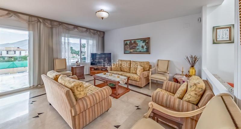 Foto a4a60f27-ff11-4c96-94b6-349f03079cf9. Chalet con riscaldamento parcheggio piscina in Pueblo-Ubanizaciones Alfàs del Pi (l´)
