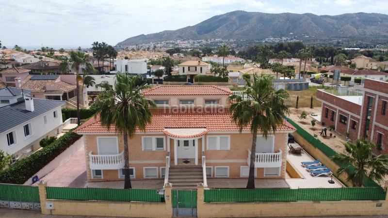 Foto ac62d079-e3de-47c4-b0b3-bf9465715d43. Chalet con riscaldamento parcheggio piscina in Pueblo-Ubanizaciones Alfàs del Pi (l´)