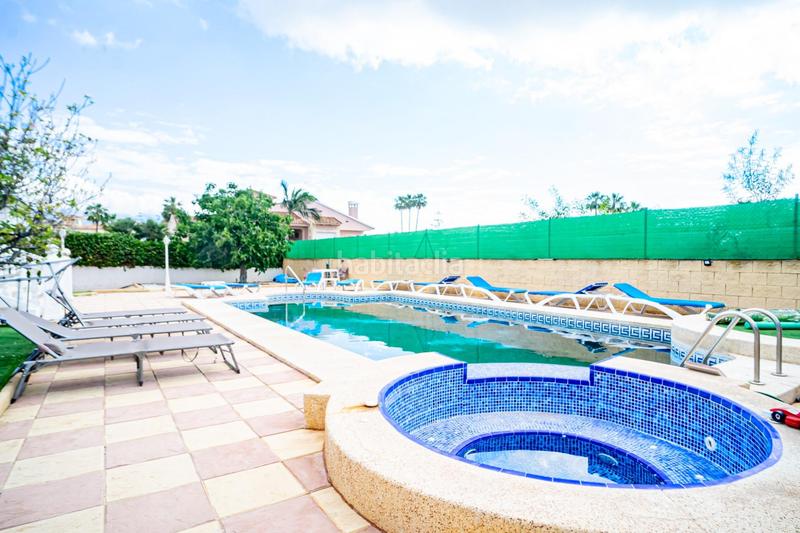 Foto b41202ca-6896-4c0a-bc6c-e89be5f758b1. Chalet con riscaldamento parcheggio piscina in Pueblo-Ubanizaciones Alfàs del Pi (l´)